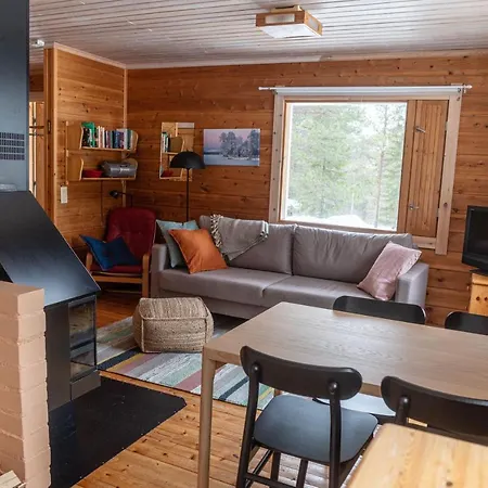 Tunturilapin Tuvat Chalet *